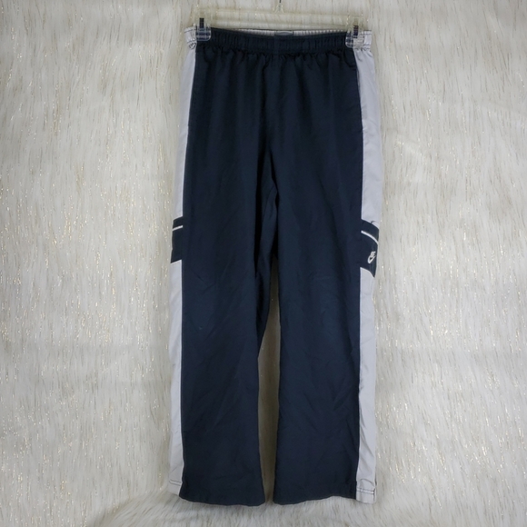 Nike Other - Nike Lined Windpant